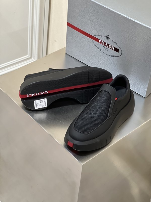 Prada 남성 수입 소가죽 두꺼운 바닥 캐주얼 슈즈 001-227010