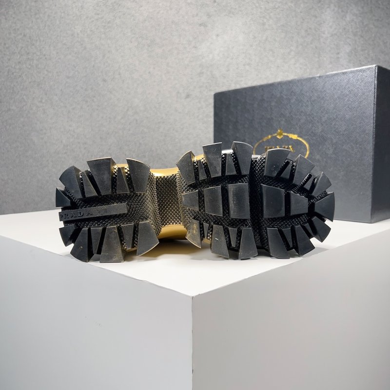 Prada 로봇 커플 운동화 001-227013