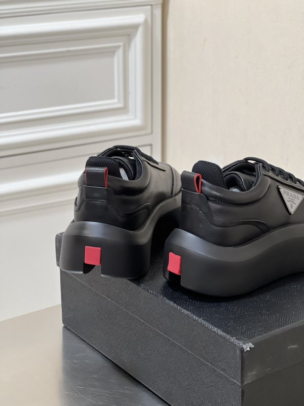 Prada 남성 3D 콘셉트 두꺼운 밑창 캐주얼슈즈 001-227018