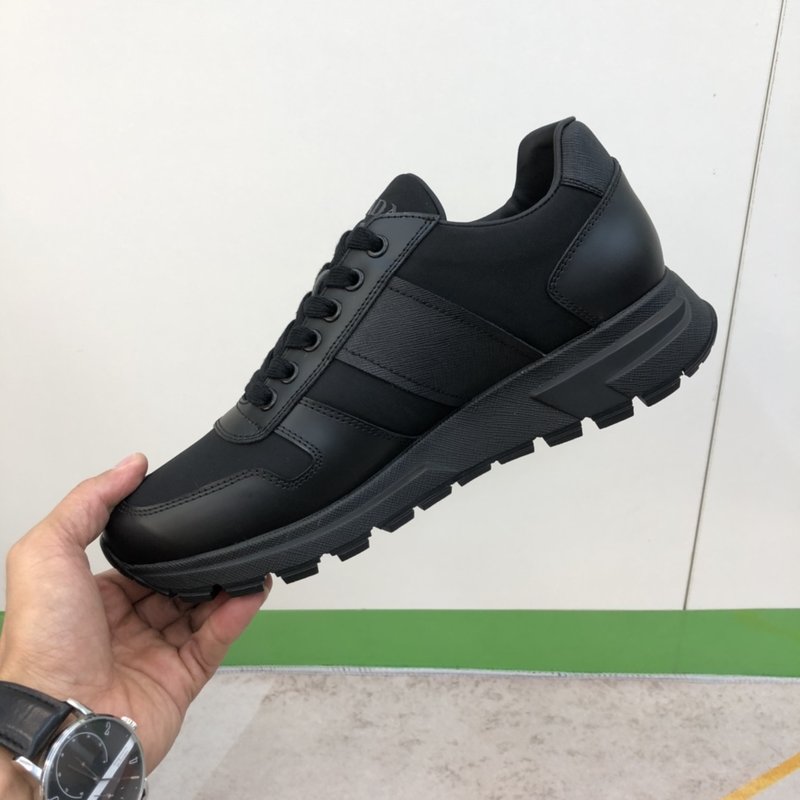 PRADA 남성 캐주얼 오일 왁스 가죽슈즈 001-227028