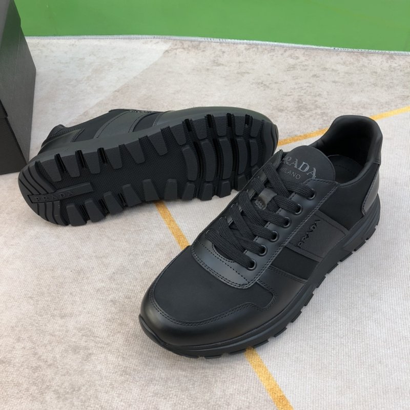 PRADA 남성 캐주얼 오일 왁스 가죽슈즈 001-227028