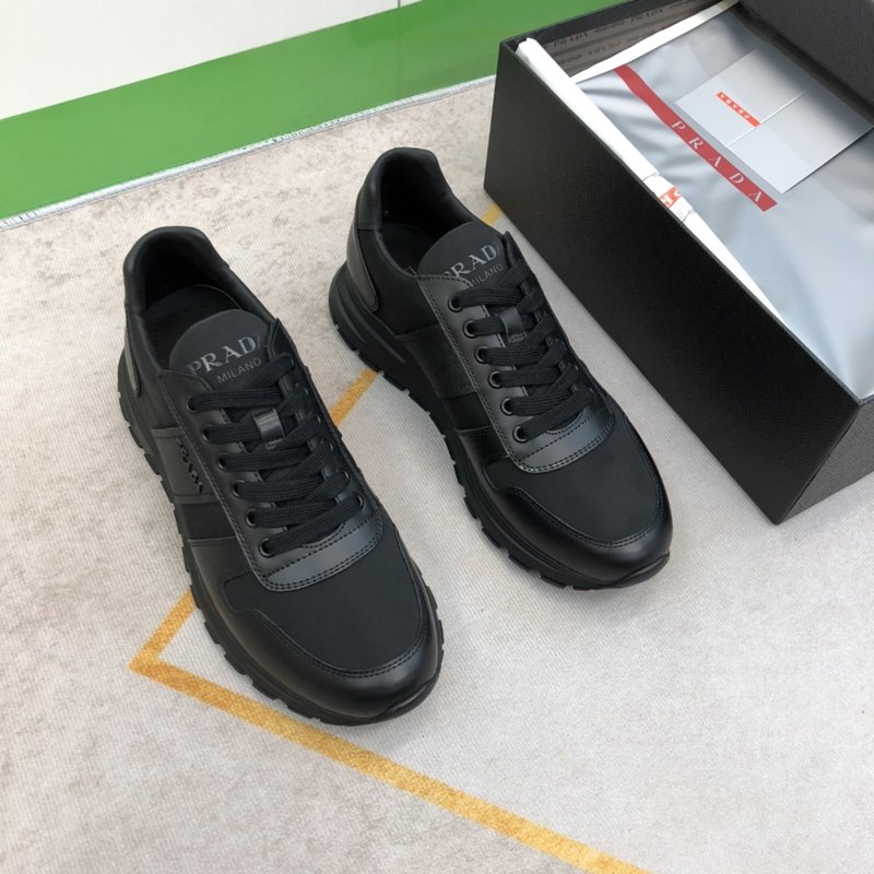 PRADA 남성 캐주얼 오일 왁스 가죽슈즈 001-227028