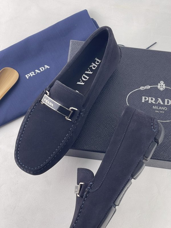 PRADA 수제 봉제 가죽 드라이빙슈즈 남성 001-227030