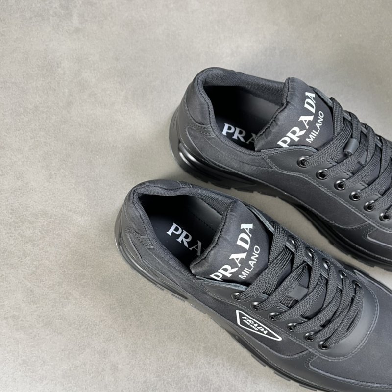 PRADA Cloudbust Thunder 운동화 001-227031