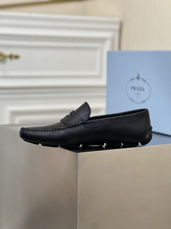 PRADA 남성 캐주얼 로퍼 드라이빙 모카신 001-227034