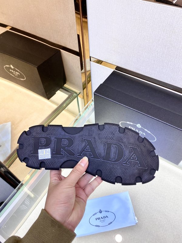 Prada 남성 캐주얼 슬리퍼 001-227051