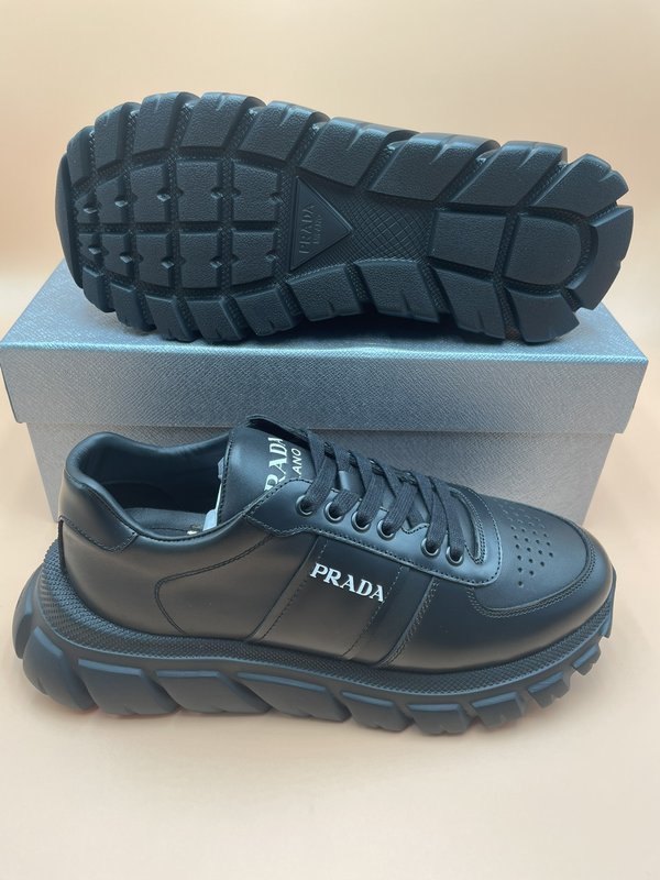 PRADA 오리지널 가죽 캐주얼 남성화 001-227053