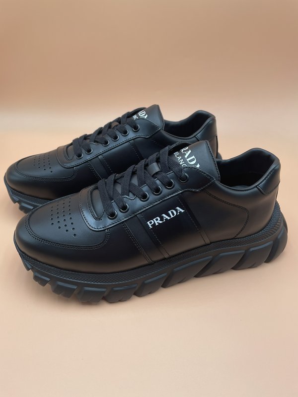 PRADA 오리지널 가죽 캐주얼 남성화 001-227053