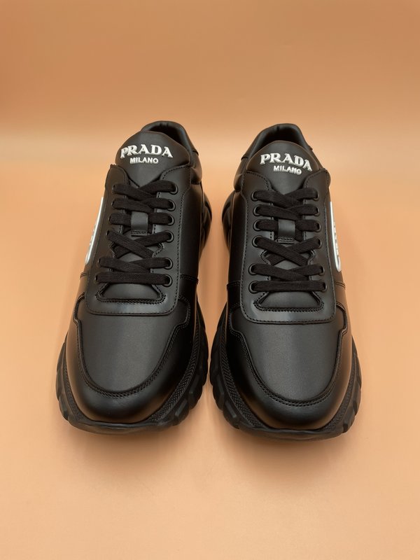 PRADA 오리지널 1:1 복각 캐주얼 남성화 001-227071