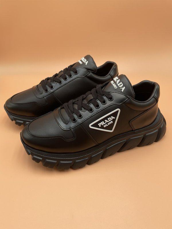 PRADA 오리지널 1:1 복각 캐주얼 남성화 001-227071