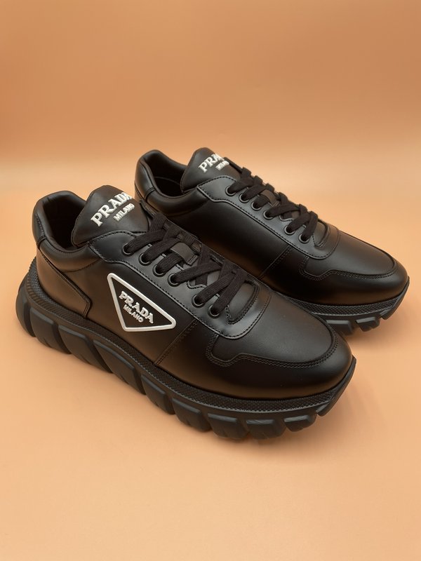 PRADA 오리지널 1:1 복각 캐주얼 남성화 001-227071