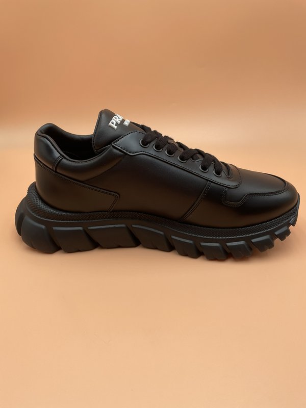 PRADA 오리지널 1:1 복각 캐주얼 남성화 001-227071