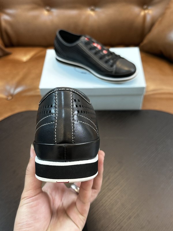 프라다 PRADA 남성 로우탑 소가죽 구두 001-227077