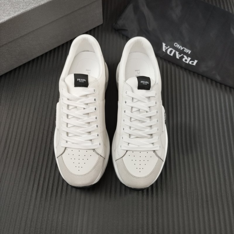 PRADA 프라다 화이트 가죽 모델 001-227082
