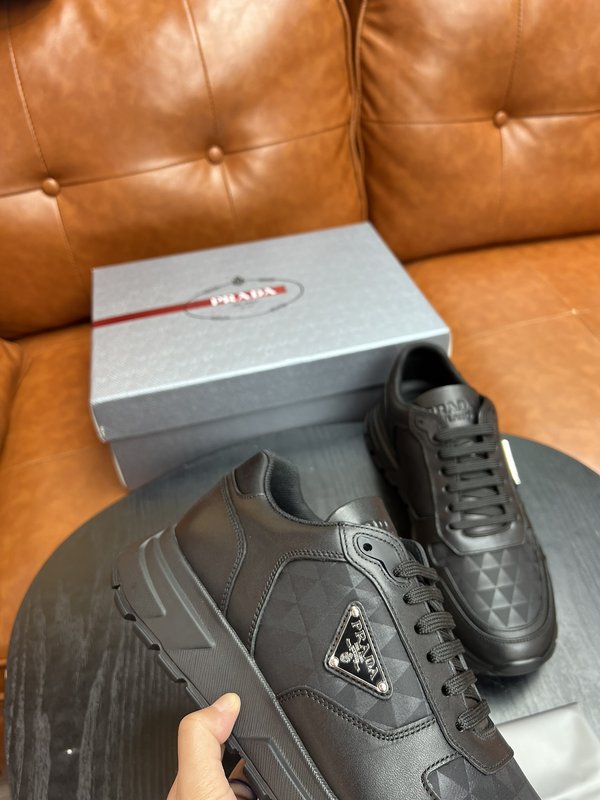 Prada 남성 캐주얼 운동화 001-227095