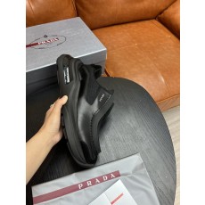 Prada 모던 클래식 수제 운동화 001-227099