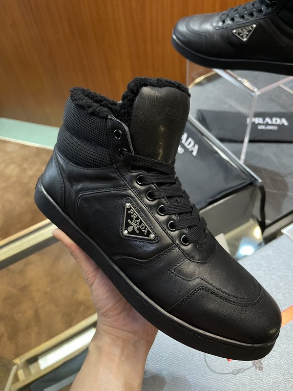 PRADA 프라다 겨울 울 하이톱 보온 운동화 001-227100