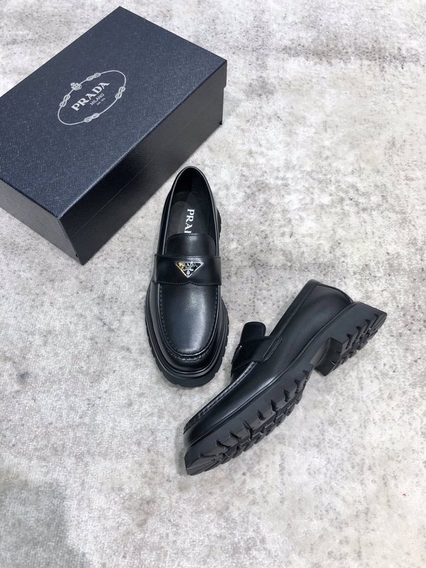 프라다 Prada 신규 소 가죽 신발 001-227109