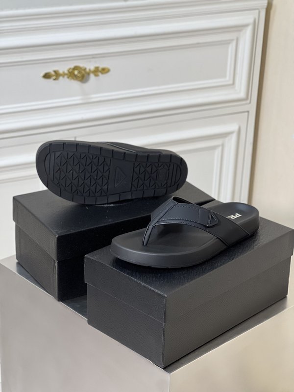 PRADA 남성 여름 소가죽 샌들 001-227134