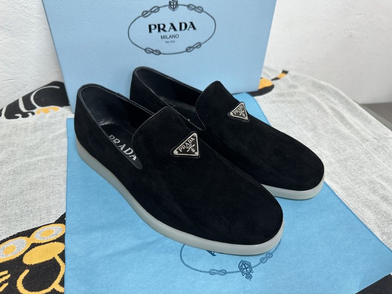 PRADA 프라다 수입 양경록 남녀 신발 001-227137