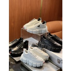 Prada 시리즈 상품 컬렉션 001-227141