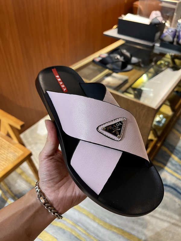 PRADA  남성 소가죽 슬리퍼 001-227149