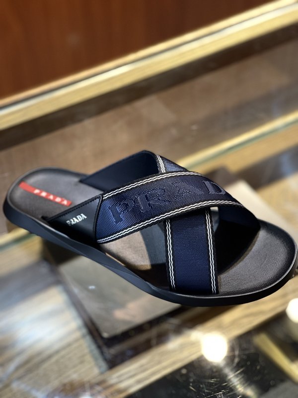 PRADA 남성 소가죽 슬리퍼 샌들 001-227150
