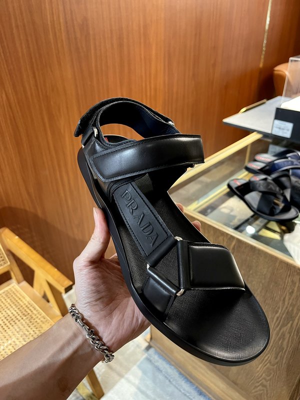 PRADA 남성 소가죽 슬리퍼 샌들 001-227150