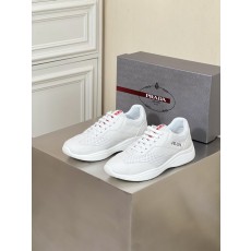 Prada 남성 캐주얼 펀칭 레더 운동화 001-227159