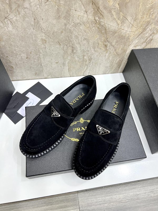 프라다 Prada 신규 스웨이드 가죽 슈즈 001-227206