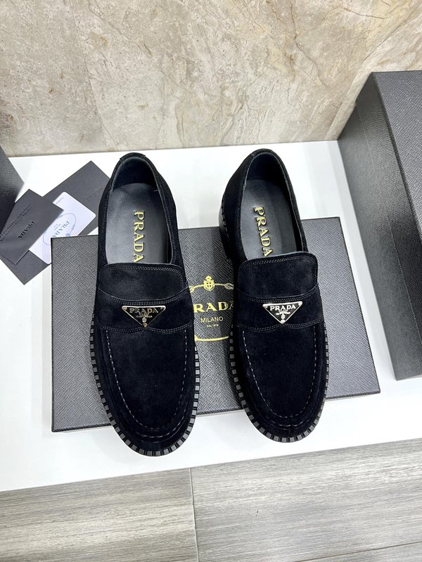 프라다 Prada 신규 스웨이드 가죽 슈즈 001-227206
