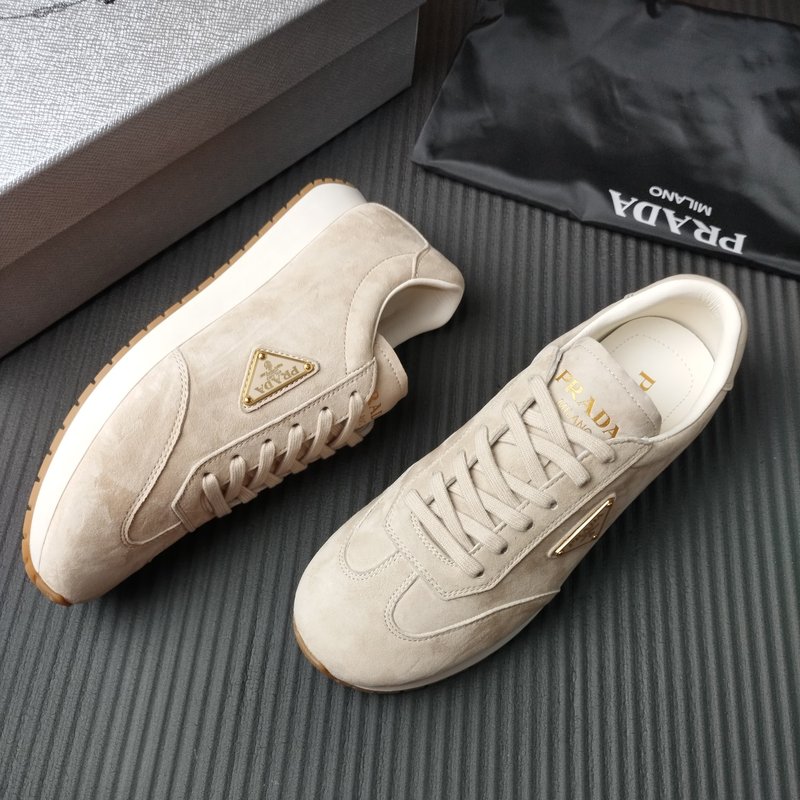 프라다 PRADA 앱리콧 스웨이드 슈즈 001-227217