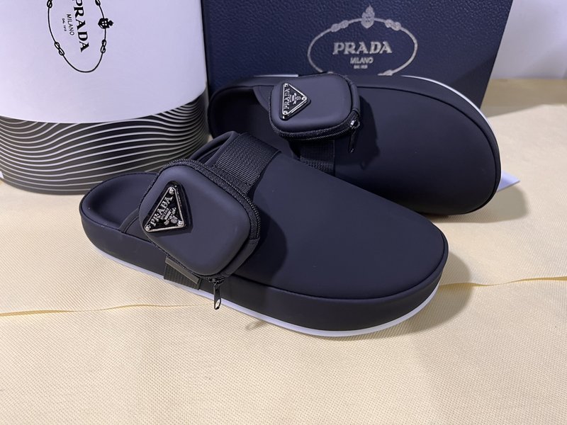 PRADA 클래식 토캡 반슬리퍼 001-227252