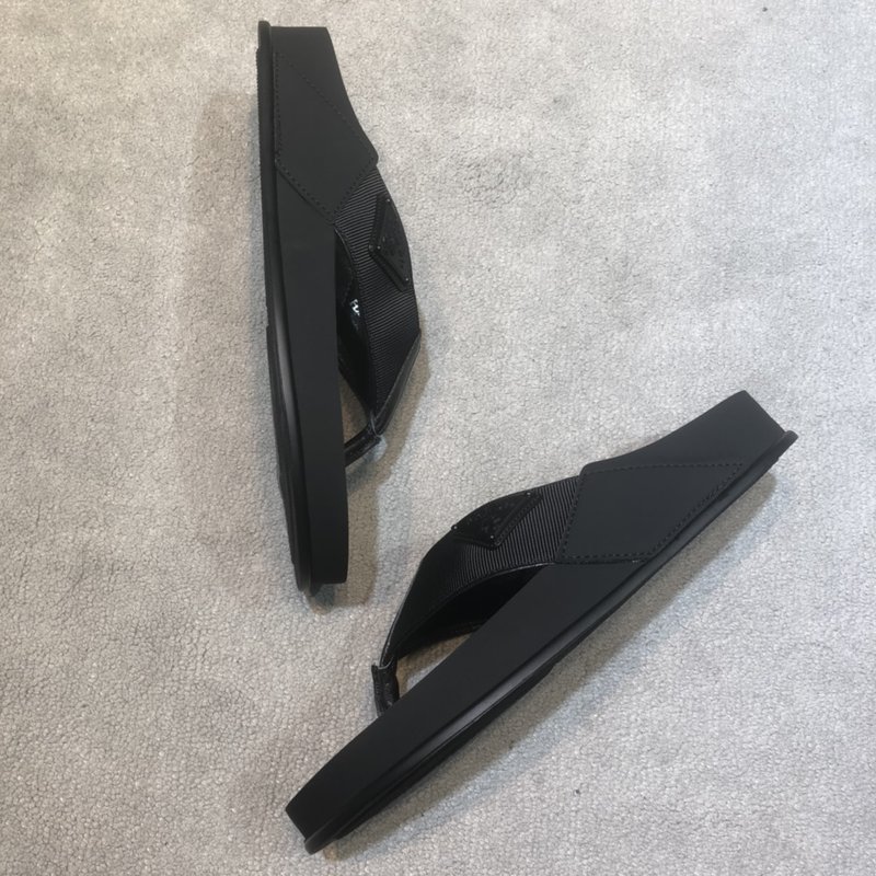 PRADA 심플 멀티 비치 샌들 001-227260
