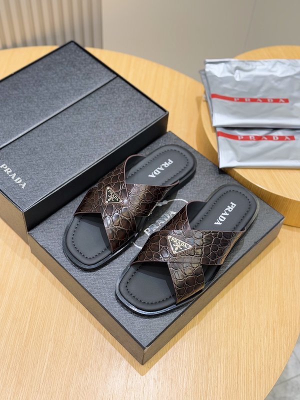 Prada 더블 스트랩 가죽 남성 슬리퍼 001-227279