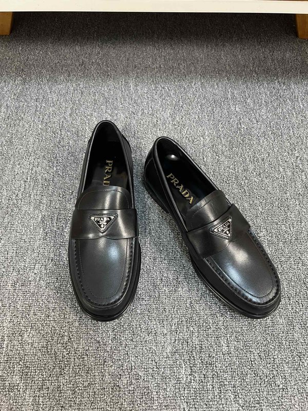 프라다 Prada 남성 소가죽 구두 001-227314