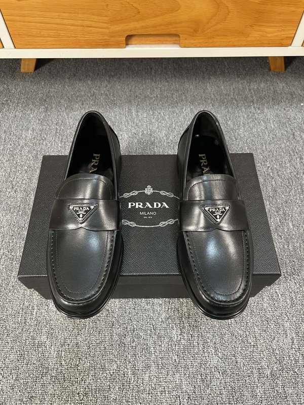프라다 Prada 남성 소가죽 구두 001-227314