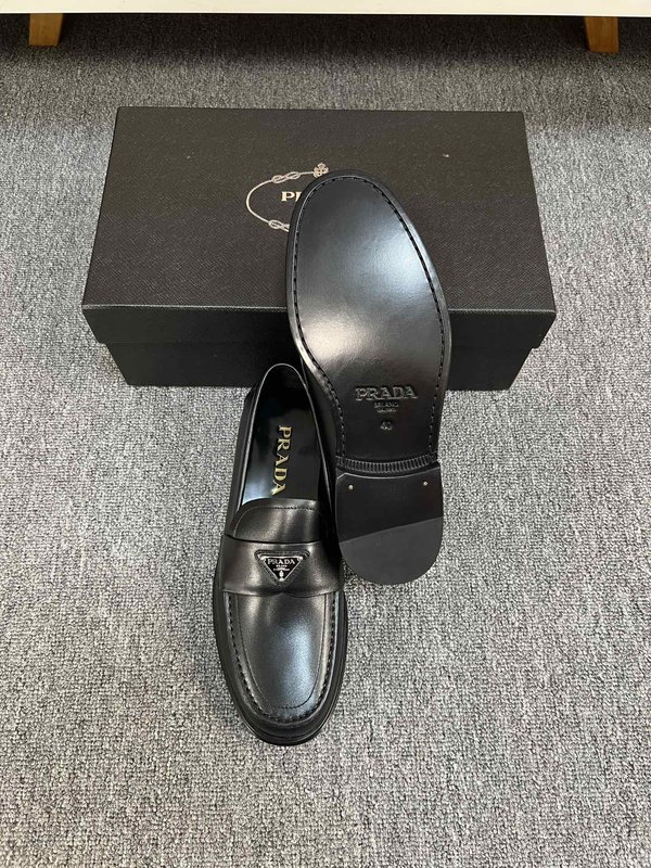 프라다 Prada 남성 소가죽 구두 001-227314