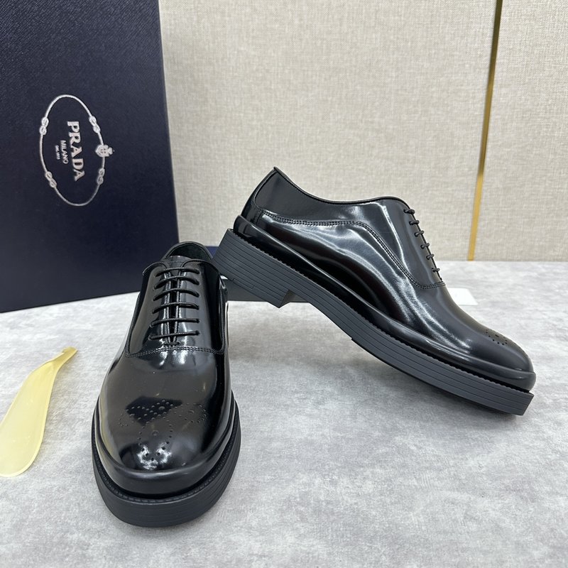 프라다 PRADA 삼각 로고 플랫폼 로퍼 001-227321