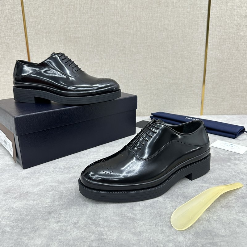 프라다 PRADA 삼각 로고 플랫폼 로퍼 001-227321