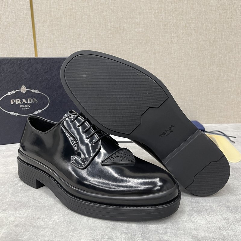 프라다 PRADA 삼각 두꺼운 바닥 로퍼 001-227322