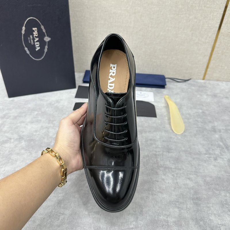 프라다 PRADA 삼각 로고 플랫폼 로퍼 001-227323