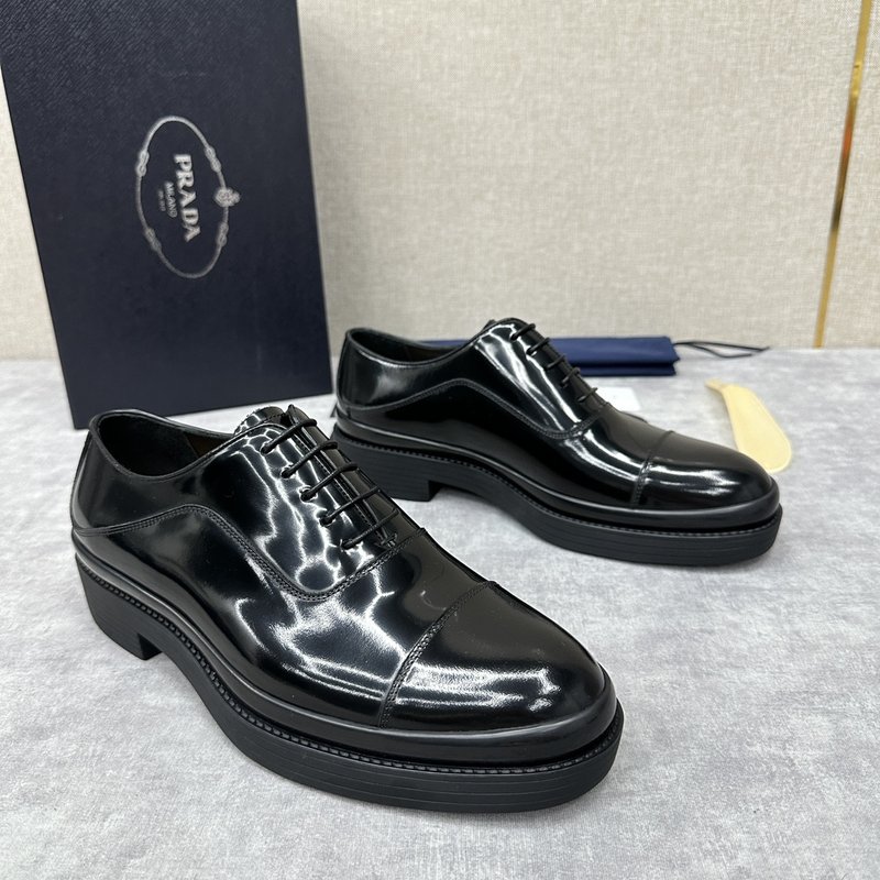프라다 PRADA 삼각 로고 플랫폼 로퍼 001-227323