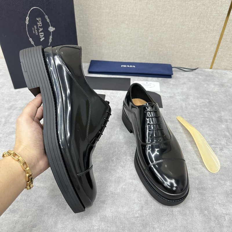 프라다 PRADA 삼각 로고 플랫폼 로퍼 001-227323