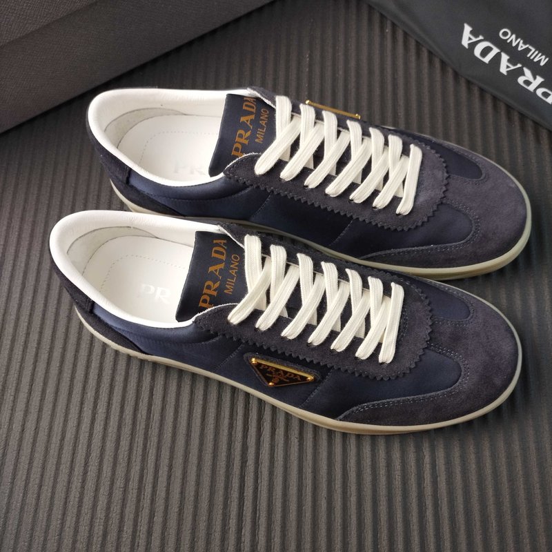 PRADA 란포 소재 캐주얼 슈즈 001-227361