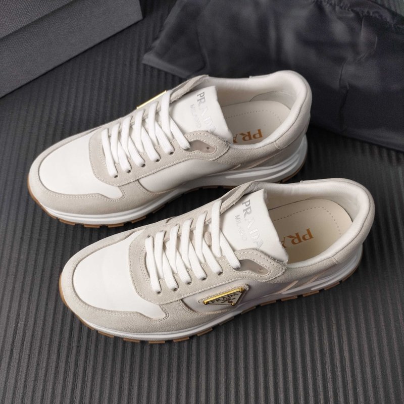 PRADA 신규 화이트 슈즈 001-227365