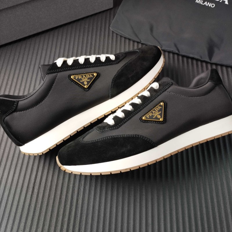 PRADA 블랙 패브릭 캐주얼슈즈 001-227373