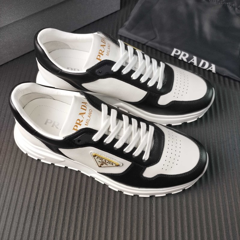 Prada 프라다 신규 화이트 블랙 컬러 슈즈 001-227375