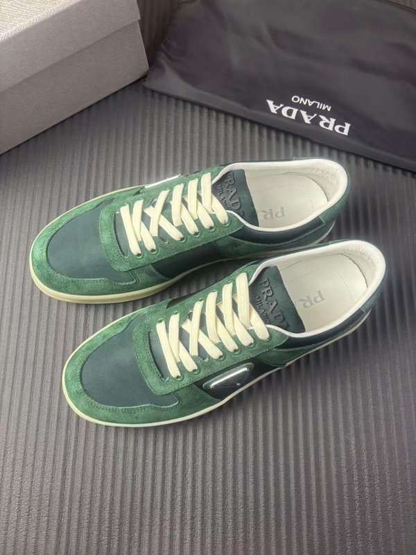 PRADA 브랜드 최신 상품 001-227380