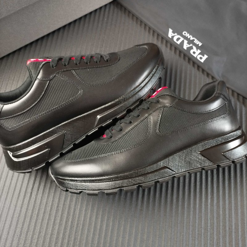 PRADA 프라다 블랙 메쉬 운동화 001-227385